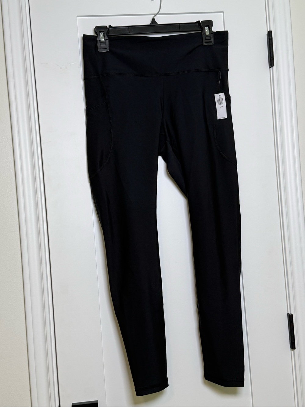 Old Navy Black Petite Leggings with Side Tag